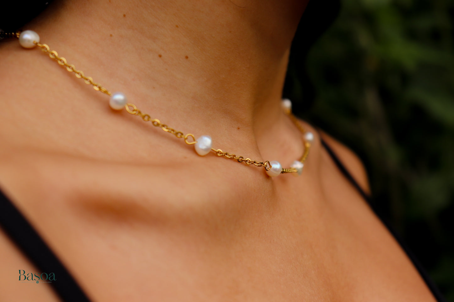 CHARDONNAY PEARL NECKLACE